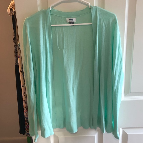 Old Navy Sweaters - Old Navy long sleeve light green cardigan, size L Old Navy Sweaters - Old Navy long sleeve light green cardigan, size L